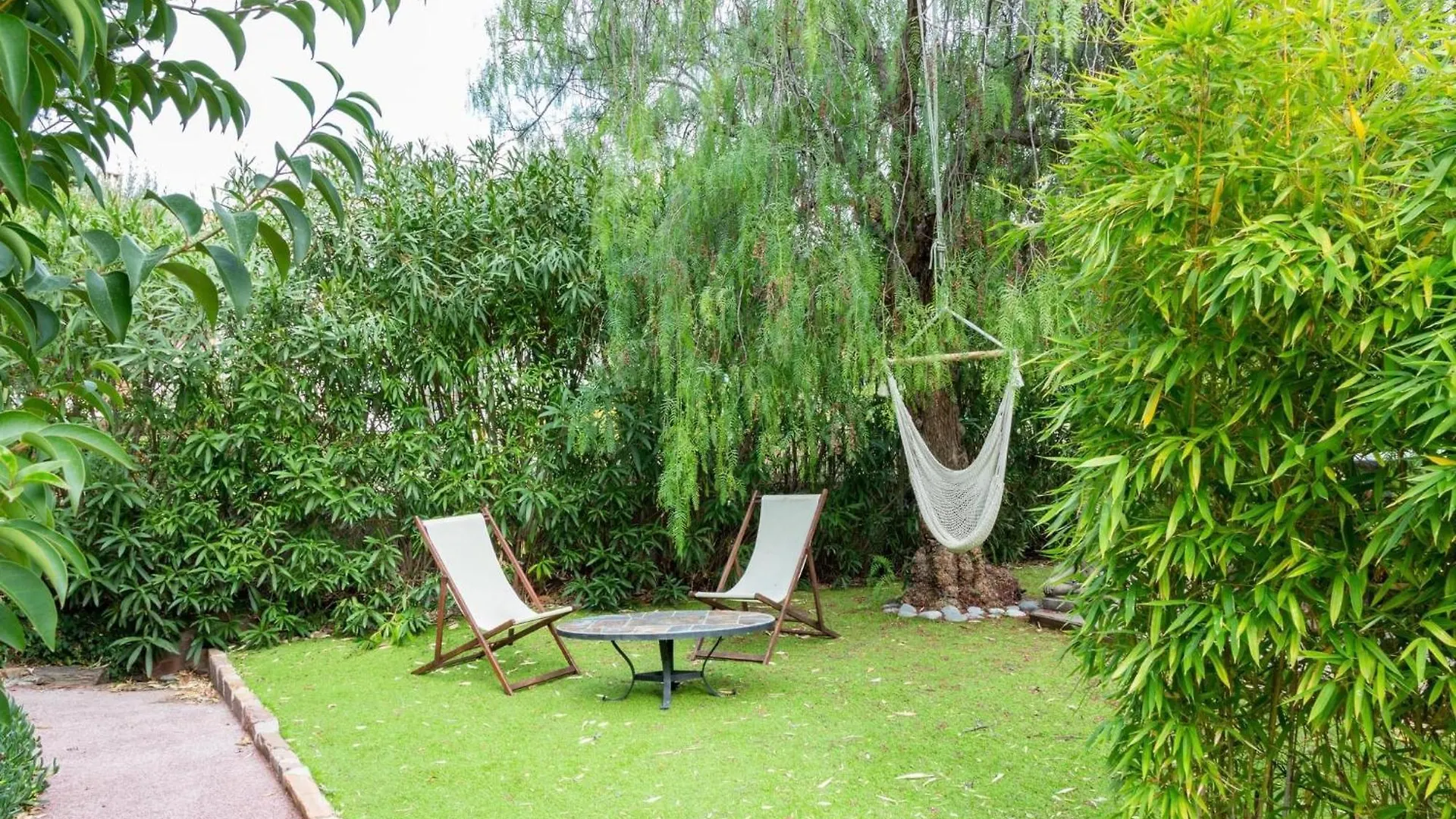 Shared House Les Louves Apartment Saint-Raphael  0*, Saint-Raphael (Var) France